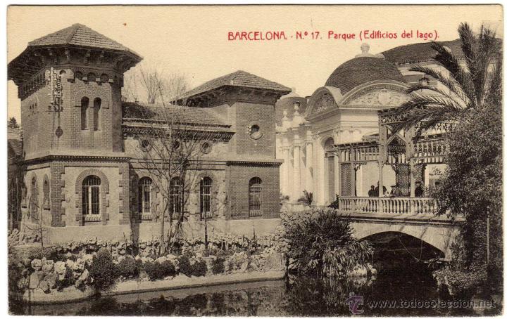 Postales: BONITA POSTAL - BARCELONA - PARQUE - EDIFICIOS DEL LAGO - AMBIENTADA - Foto 1