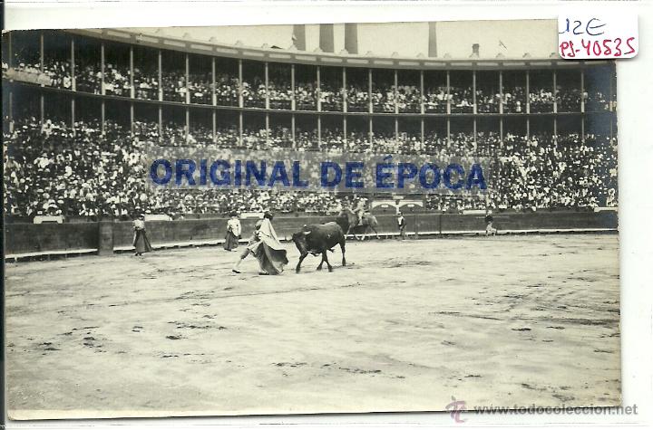 Postkarten: (PS-40535)POSTAL FOTOGRAFICA DE BARCELONA-PLAZA DE TOROS DE LA BARCELONETA,EL TORIL,A&Ntilde;OS 20