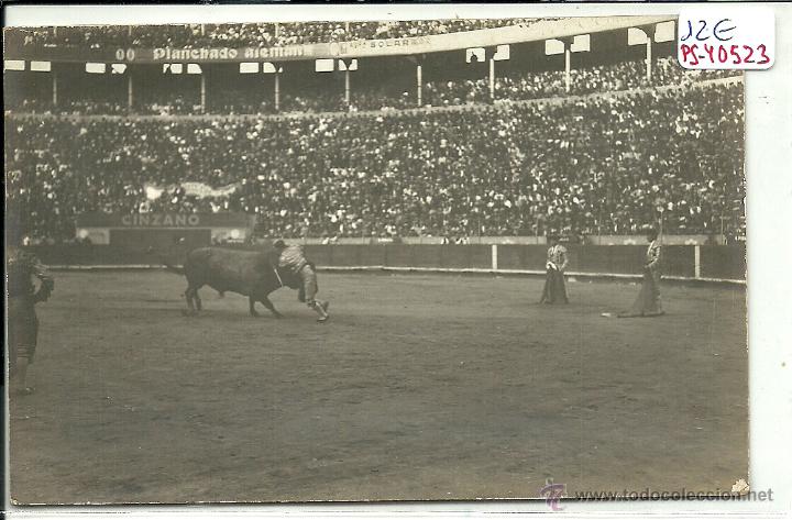 Postkarten: (PS-40523)POSTAL FOTOGRAFICA DE BARCELONA-PLAZA DE TOROS DE LA BARCELONETA,EL TORIL,A&Ntilde;OS 20