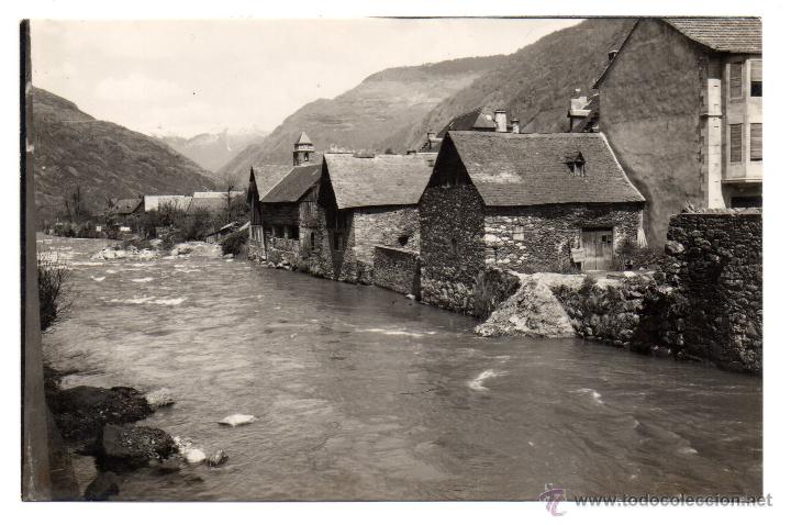 Postales: LES N&ordm; 4 .- VALLE DE ARAN .- RIO GARONA .- COMERCIAL PRAT .- SIN CIRCULAR