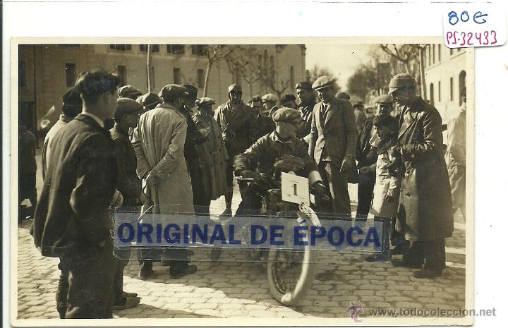 Postkarten: (PS-32433)POSTAL FOTOGRAFICA DE IGUALADA-CARRERA MOTOCICLISTA 16-2-1930.SALIDA