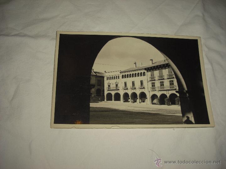 Postkarten: PUEBLO ESPA&Ntilde;OL .PLAZA MAYOR SERIE A N&ordm; 8