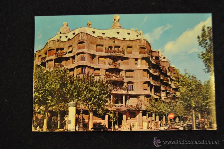 Postales: 25 BARCELONA EDIFICIO  LA PEDRERA - BERGAS - Foto 1