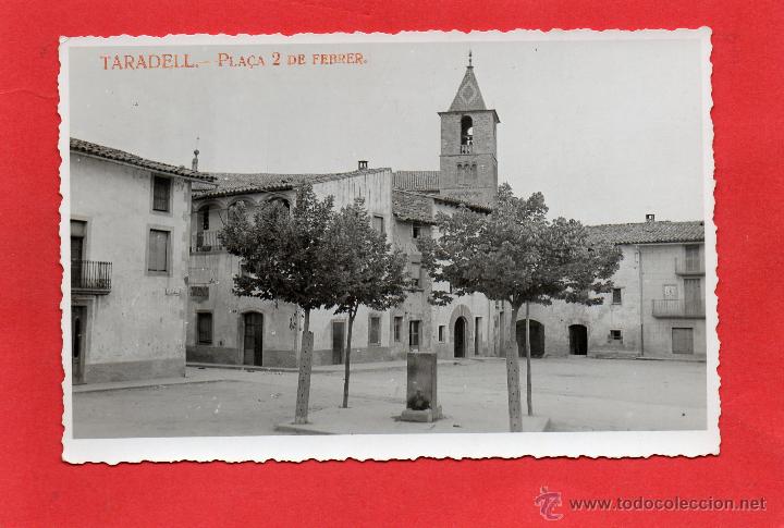 Postales: taradell. pla&ccedil;a 2 de febrer - Foto 1