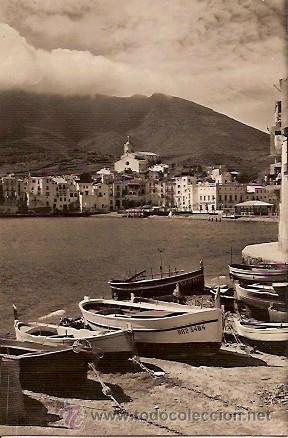 Postales: ANTIGUA POSTAL COSTA BRAVA CADAQUES 28 VISTA DES DEL POAL ESCRITA FOTO J UBACH PUIG