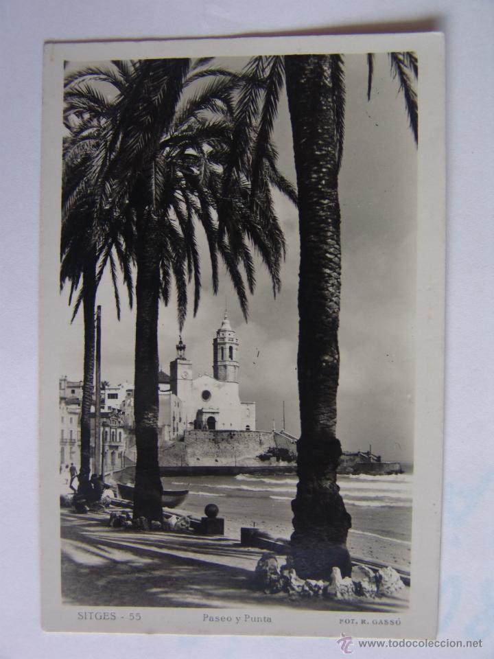 Postales: POSTAL DE SITGES PASEO Y PUNTA - Foto 1