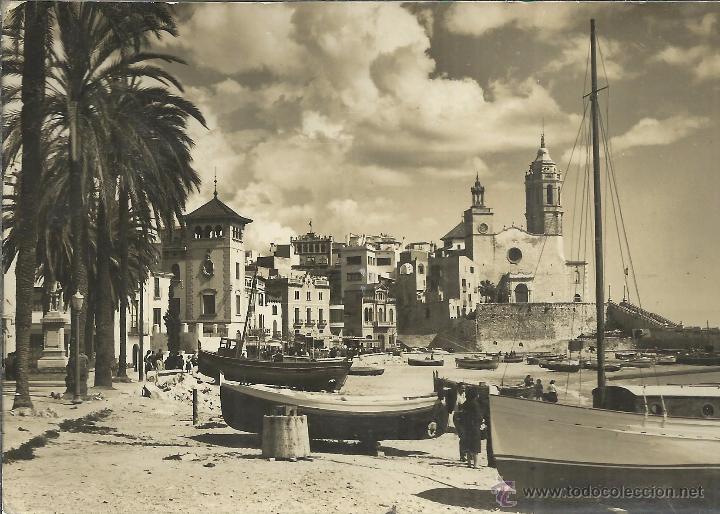 Postales: BARCELONA SITGES PLAYA Y PUNTA ESCRITA - Foto 1