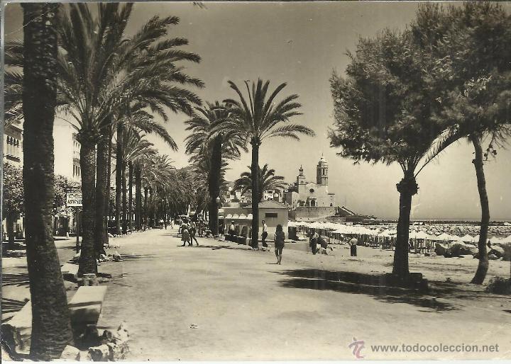 Postales: BARCELONA SITGES PASEO Y PUNTA ESCRITA - Foto 1