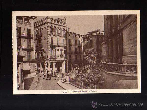 Postales: Olot. Plaza del P&aacute;rroco Ferrer. - Foto 1