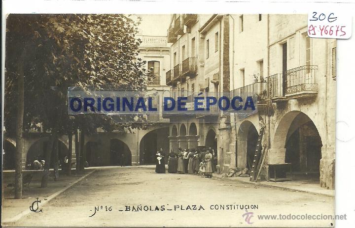 Postkarten: (PS-46675)POSTAL DE BA&Ntilde;OLAS-PLAZA CONSTITUCION