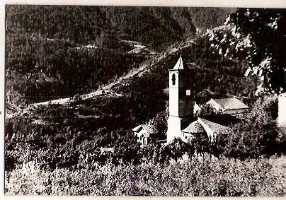 Cartes Postales: ANTIGUA POSTAL PLANOLAS VISTA DE L'ESGLESIA PARROQUIAL I LLAR STA MARTA ESCRITA 1961 ESTAMPERIA DE A