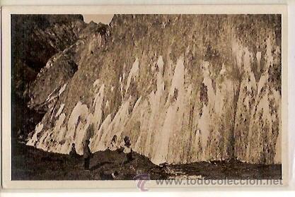 Postkarten: ANTIGUA POSTAL 5 CARDONA ES TAN PUR EL POSIT DE L'AIGUA SALDA DAMUNT LA MUNTANYA QUE HOM S'HI TROBA