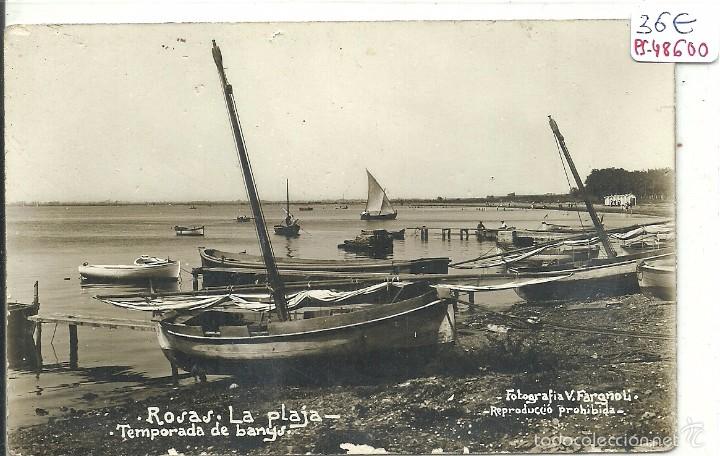 Postkarten: (PS-48600)POSTAL FOTOGRAFICA DE ROSAS-LA PLAJA.TEMPORADA DE BANYS.V.FARGNOLI
