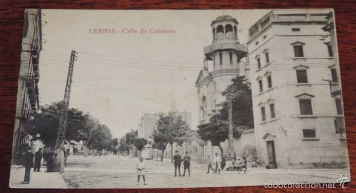Postales: POSTAL DE Lerida. Calle de Catalu&ntilde;a. Colecci&oacute;n Urriza. CIRCULADA.