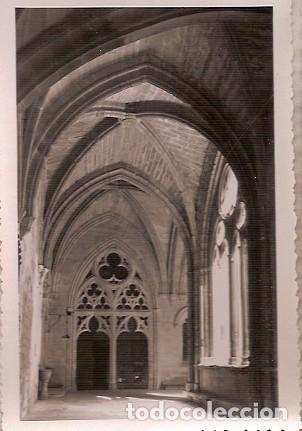 Cartes Postales: ANTIGUA POSTAL VALLBONA DE LAS MONJAS ALA GOTICA S XV PORTICO SALA CAPITULAR LABORATORIOS CALAFELL
