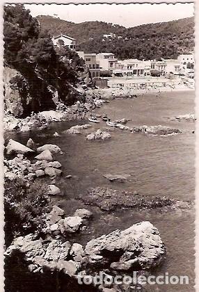 Cartoline: ANTIGUA POSTAL COSTA BRAVA LLAFRANCH UN RINCON DE LA PLAYA ESCRITA 1958 EDICIONES M CASANOVAS
