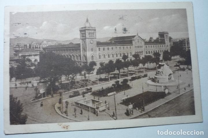 Postkarten: postal barcelona pl.universidad y monumento dr.robert.-publicidad cia.transmediterranea-circulada