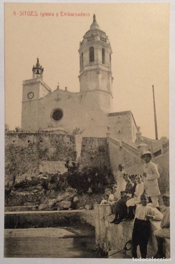 Postales: 5. SITGES. IGLESIA Y EMBARCADERO. (THOMAS). - Foto 1