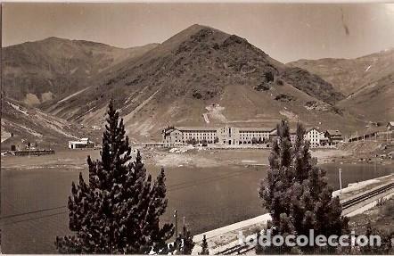 Cartoline: ANTIGUA POSTAL N&ordm; 7 NURIA P O VISTA GENERAL DEL SANTUARIO AL FONS ROC DE LA MALE COMERCIAL PRAT