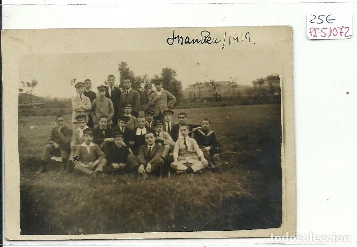 Postkarten: (PS-51072)POSTAL FOTOGRAFICA DE MANLLEU-COLEGIALES A&Ntilde;O 1919