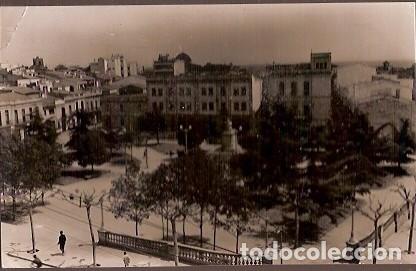 Postais: ANTIGUA POSTAL MATARO PLAZA Y MONUMENTO DE LOS CAIDOS ESCRITA