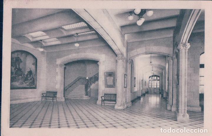 Postcards: POSTAL COLEGIO DE N&ordf; S&ordf; DE LA BONANOVA - VESTIBULO Y CORREDOR PRINCIPAL - HUECOGRABADO PARIS