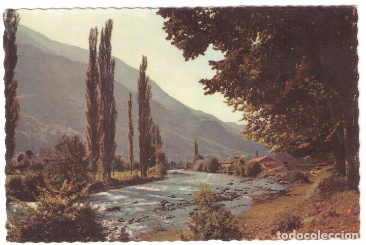 Postales: 5052. Les. Valle de Aran. Lerida . Pirineo. . Oficina urismo. T Ed.Ga. Garabela.. . Vell i Bell.