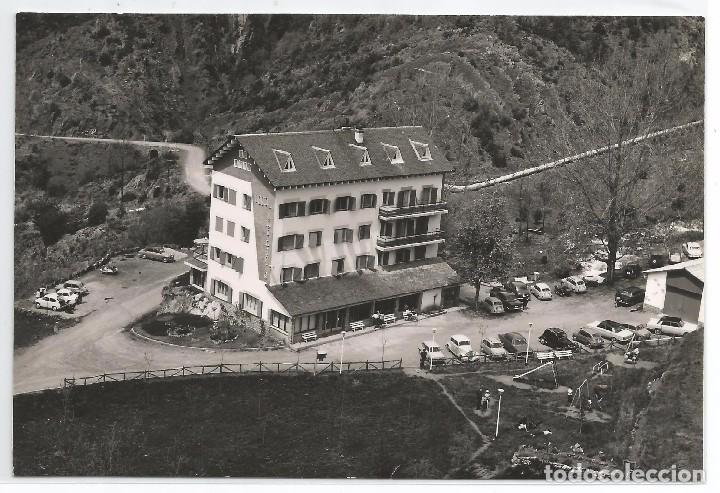 Postales: CASTELLAR DE N'NUG .- HOSTAL LES FONTS .- FOTO DESEURAS