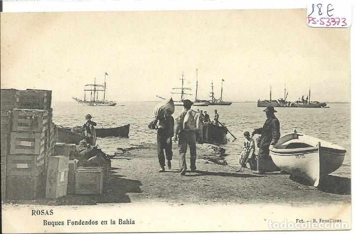 Postales: (PS-53373)POSTAL DE ROSAS-BUQUES FONDEADOS EN LA BAHIA.FOTO B.FONOLLERAS