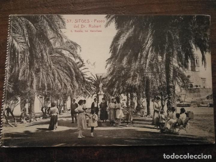 Postales: ANTIGUA POSTAL DE SITGES - PASEO DEL DR.ROBERT, SIN CIRCULAR. - Foto 1