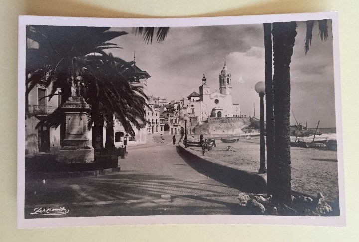 Postales: TARJETA POSTAL- SITGES- PLAYA DE MODA- MONUMENTO A EL GRECO - Foto 1