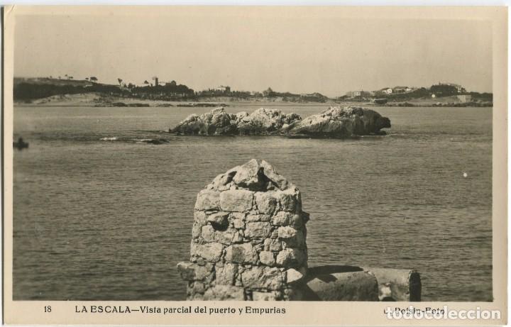 Postcards: a01345 Escala vista parcial del puerto y empurias roisin n&ordm;18 fotografica