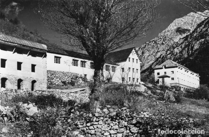 Postales: PIRINEO CENTRAL CALDAS DE BOHI ESTABLECIMIENTOS DE BA&Ntilde;OS Y NUEVO HOTEL A&Ntilde;O 1950 SIN CIRCULAR