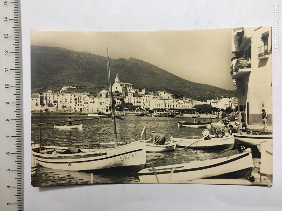 Postales: POSTAL. 22. CADAQUES (COSTA BRAVA). Vista parcial. Comercial PRAT. H. 1950?