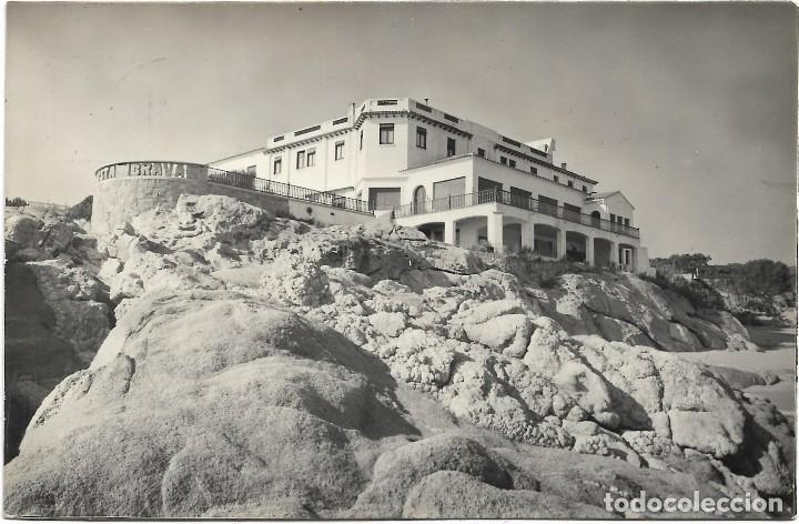Postales: PLAYA DE ARO .- HOTEL COSTA BRAVA .- EDICIONES BOSCH N&ordm; 5 / 48