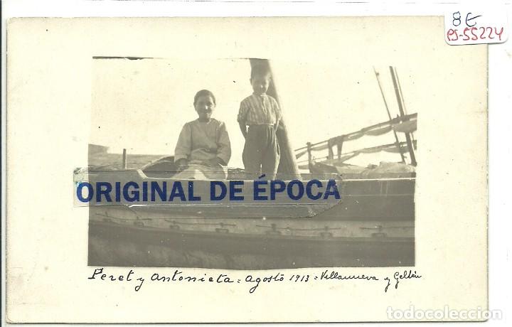 Postales: (PS-55224)POSTAL FOTOGRAFICA DE VILANOVA Y GELTRU-PERET Y ANTONIETA EN BARCA PESQUERA