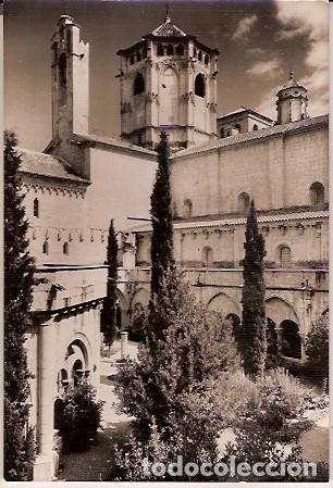 Postales: ANTIGUA POSTAL REAL MONASTERIO DE POBLET EL CIMBORIO DESDE EL JARDIN DEL CLAUSTRO ESCRITA a