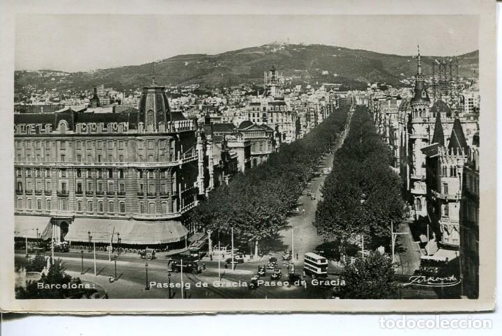 Postales: BARCELONA--PASEO DE GRACIA -HOTEL COL&Oacute;N-AUTOBUS-ZERKOWITZ