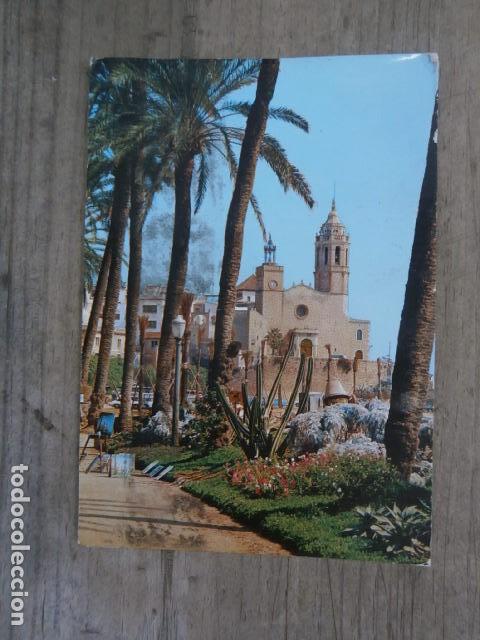 Postales: Postal sitges, jardines e iglesia - Foto 1