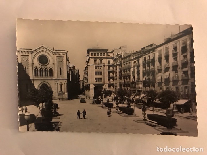 Postales: LERIDA Postal No.25 Plaza de Espa&ntilde;a. ANIMADA..Edita: ediciones Garc&iacute;a Garrabella (h.1950?)