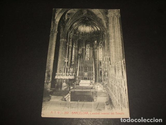 Postales: BARCELONA CATEDRAL INTERIOR DEL TEMPLO - Foto 1