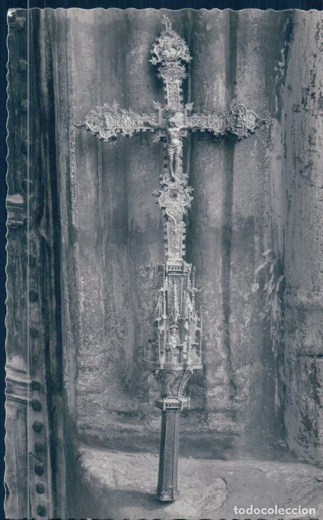 Postcards: POSTAL VALLE DE ARAN - LERIDA - CASAU - CRUZ PROCESIONAL GOTICA - OFICINA DE TURISMO