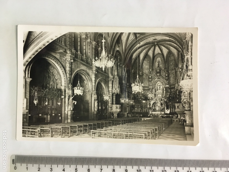 Postales: POSTAL. MONTSERRAT. INTERIOR DE LA BAS&Iacute;LICA. FOTO DOM RIPOL. H. 1935?