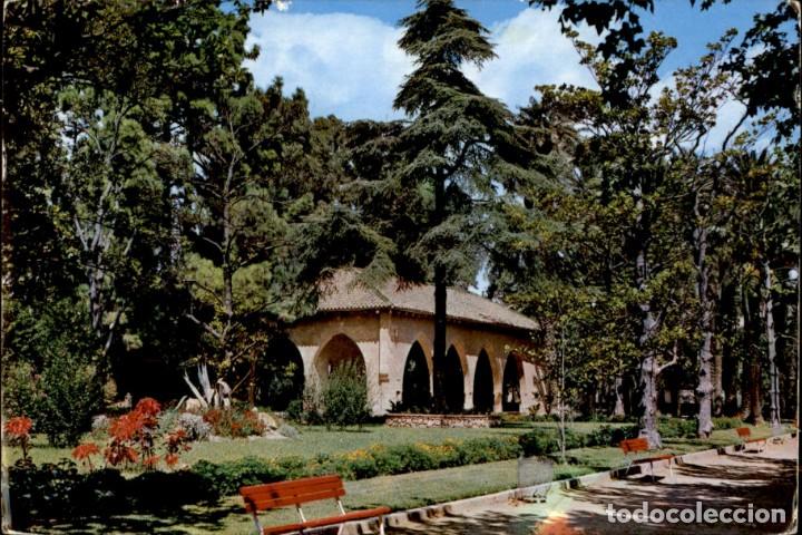 Postales: Tortosa 9 &ndash; Lonja en el Parque Teodoro Gonzalez &ndash; J. Daufi &ndash; 1965 &ndash; Circulada