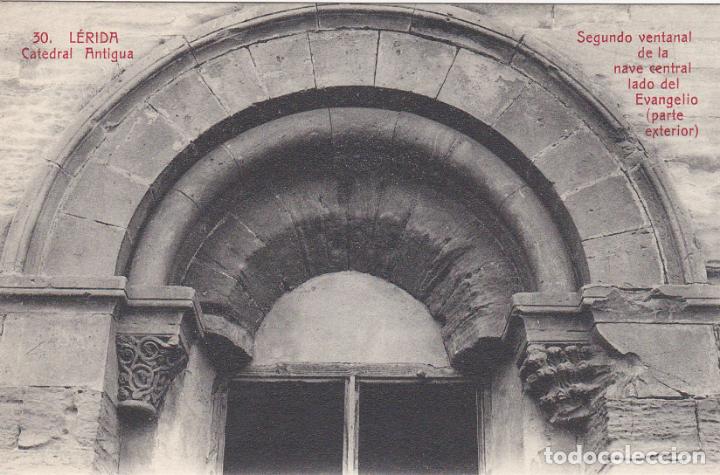 Postales: lerida, catedral antigua, segundo ventanal nave central lado del evangelio