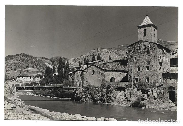 Postales: PONT DE SUERT .- IGLESIA Y ANTIGUO PUENTE .- FOTO CAMPA&Ntilde;&Aacute; Y PUIG FERRAN .- SERIE I N&ordm; 1406