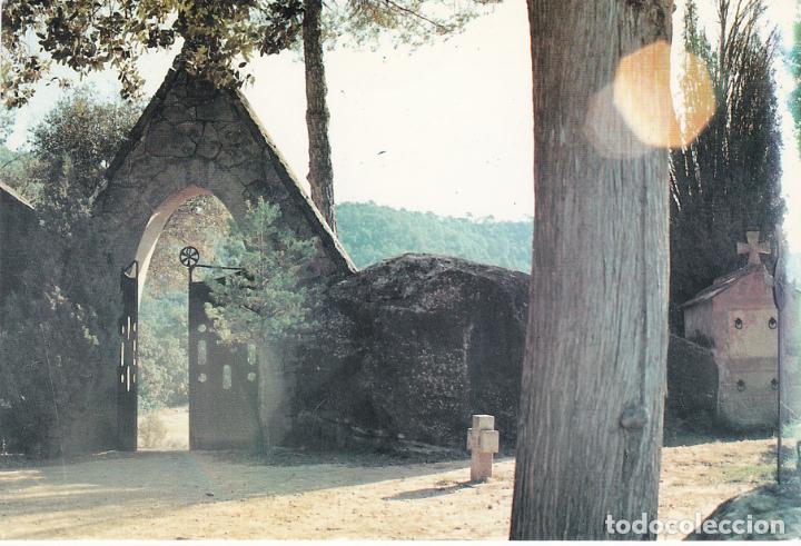 Postales: cementiri d&acute;olius, el solsones invita, lerida