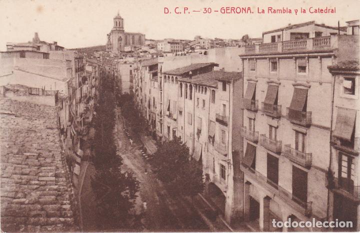 Postales: d.c.p. gerona, la rambla y la catedral - Foto 1