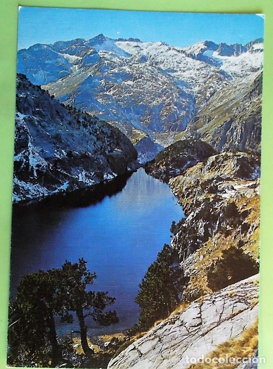 Postales: Valle de Boh&iacute;-Estany Negre. 11 Al fondo comolo Formo y los Bessiberri. Ed. Sicilia. Nueva. Color