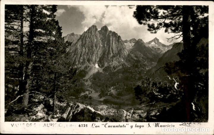 Postales: Los encantats y lago S. Mauricio &ndash; Zerkowitz 9 x 14 cms